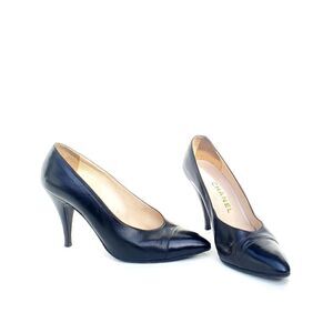 Chanel Heels Womens Black Leather Pumps